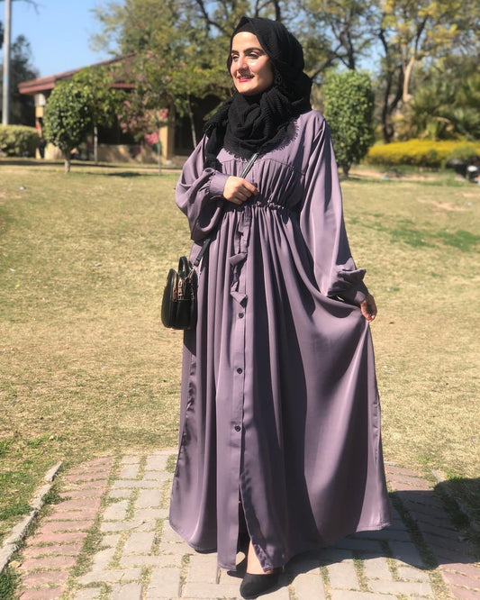 Plates Button Down Abaya - Aqswardrobe.pk
